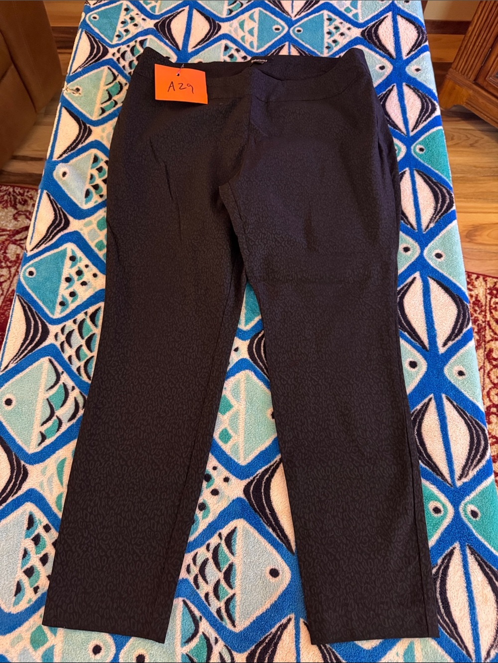 Relativity Black cheetah print womens Dress Pants - Textured Straight Leg